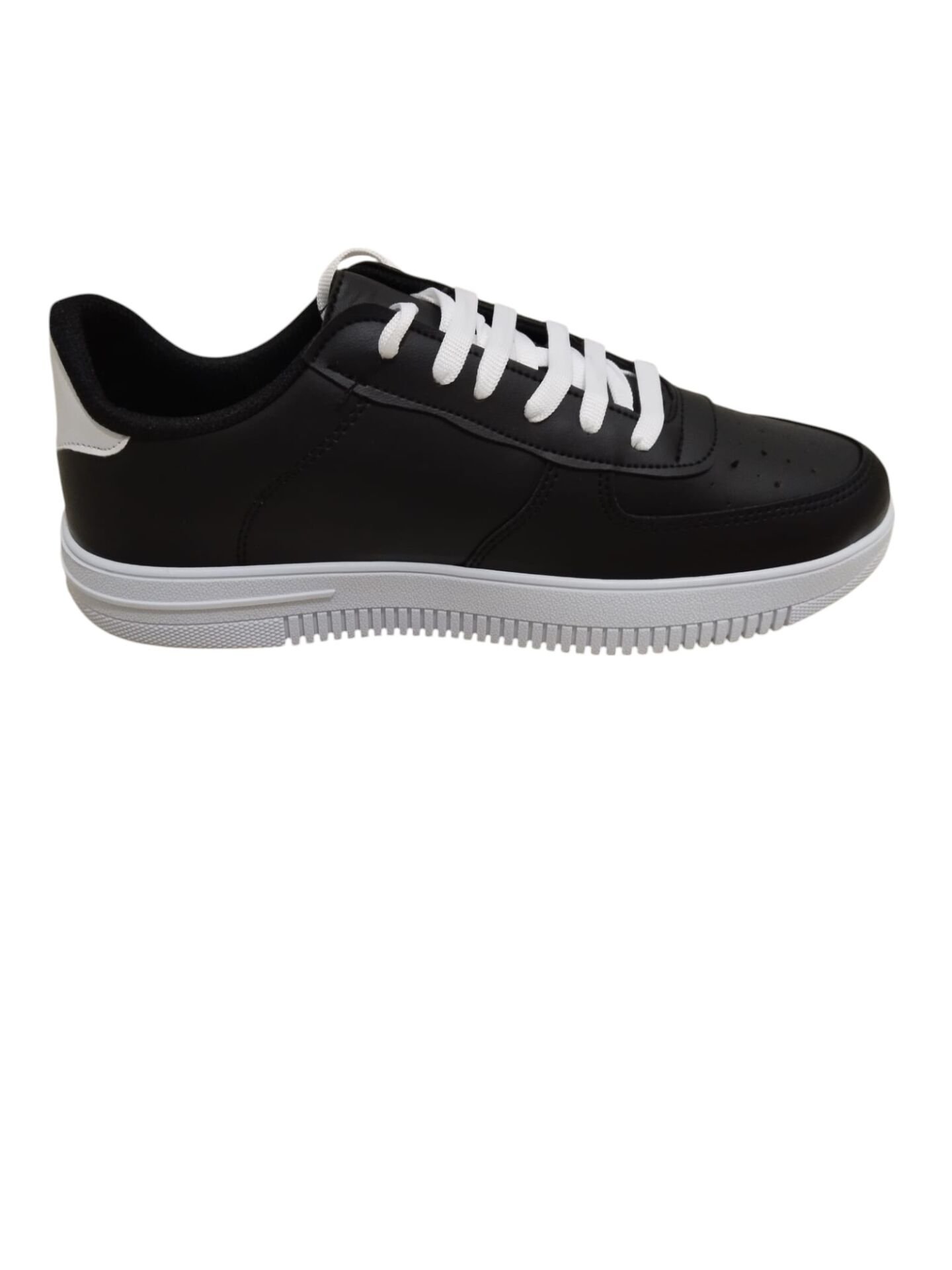 Erkek Siyah Beyaz Spor Ayakkabısı