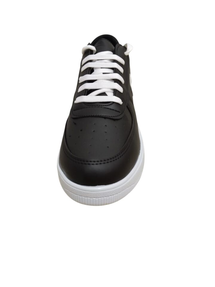 Erkek Siyah Beyaz Spor Ayakkabısı