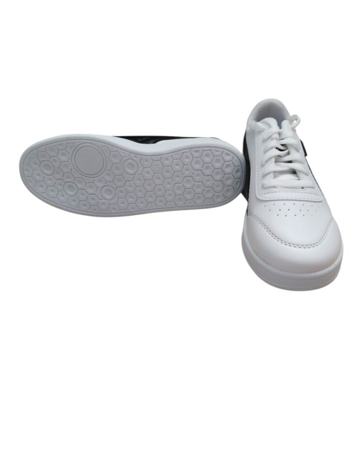 Kadın Beyaz Siyah Günlük Spor Ayakkabısı